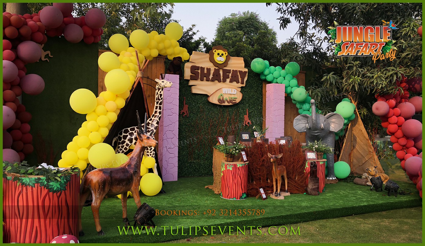 3d Jungle Safari Theme Birthday Party Decor ideas (9)