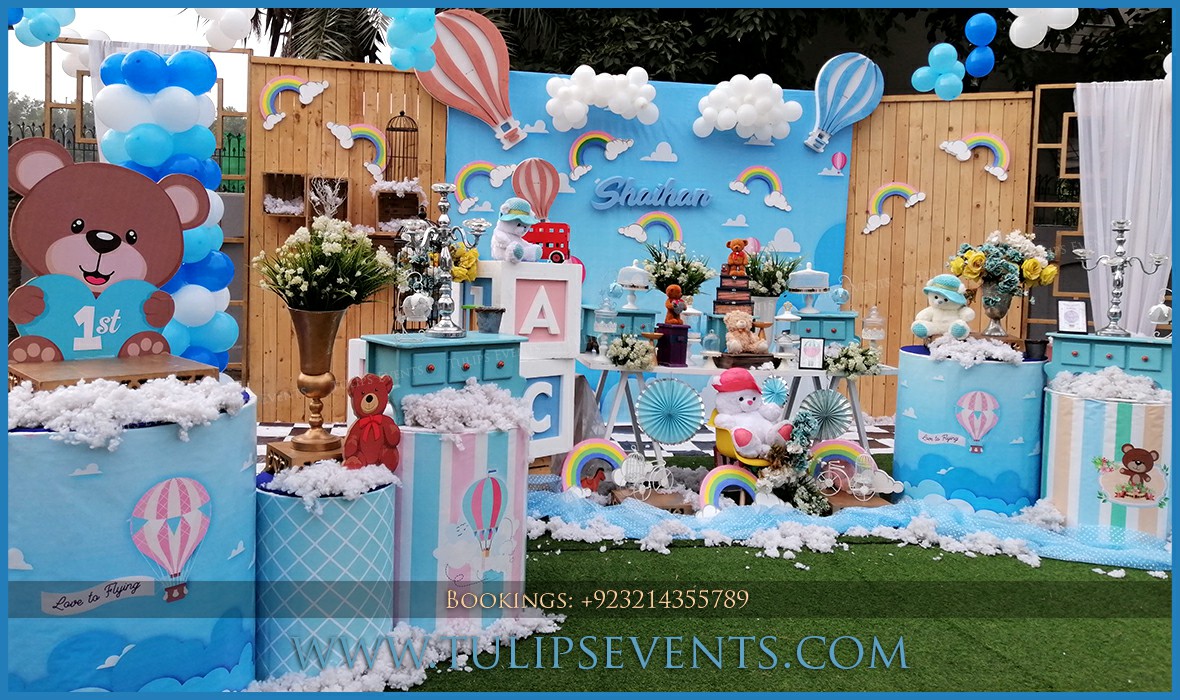 hot air balloon theme birthday party ideas in Pakistan (6)